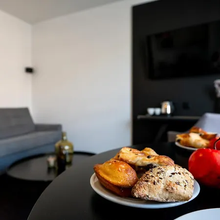 Nemea Appart Hotel Europe Velizy Villacoublay Buitenkant foto