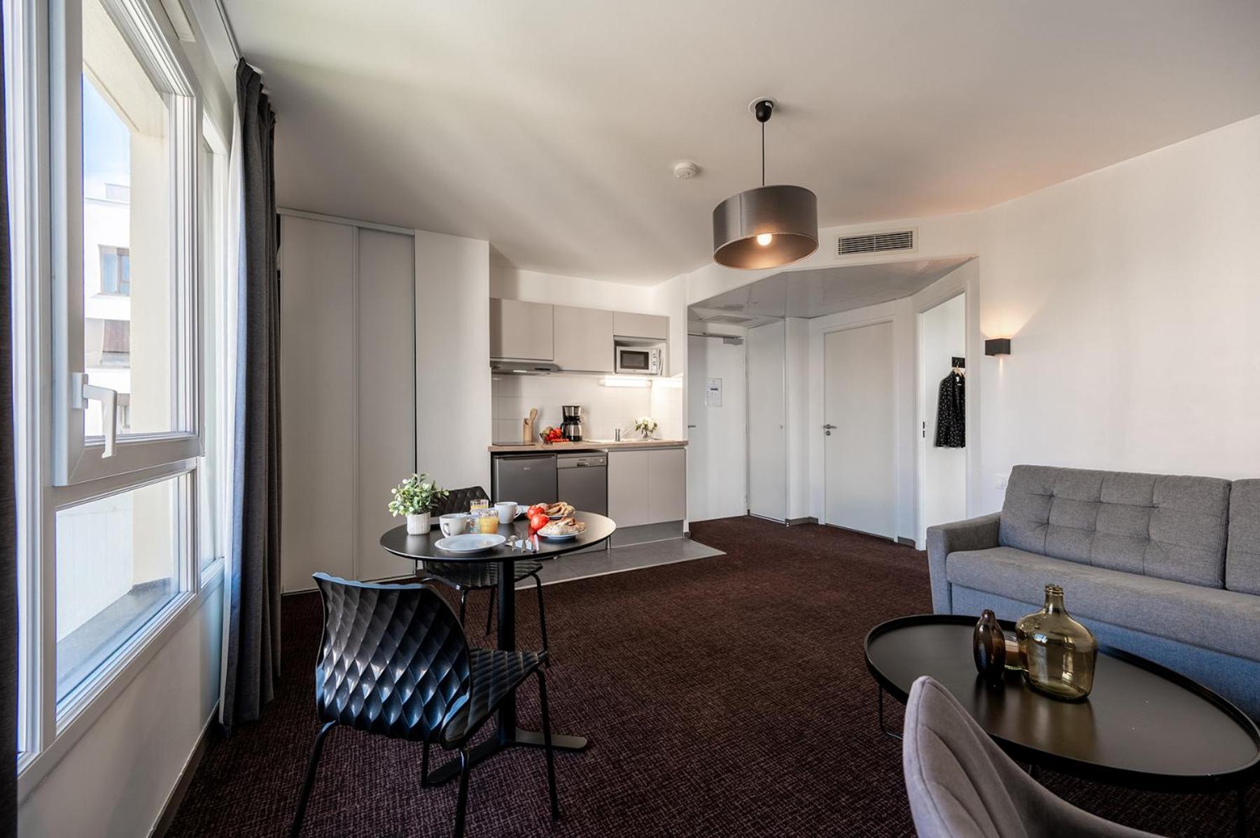 Nemea Europe Villacoublay 4* Vélizy-Villacoublay